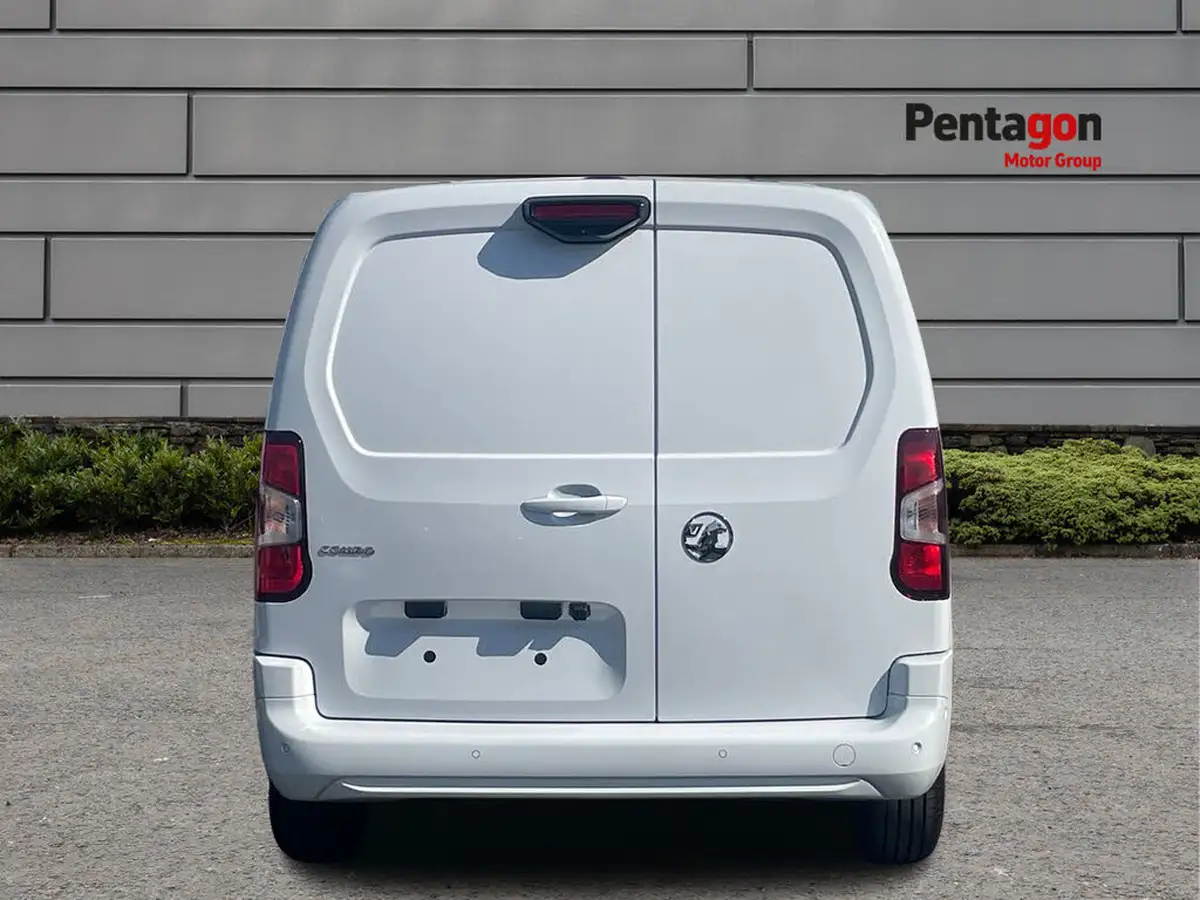 2025-vauxhall-combo-15cdti-pro-xl-100pseu6e-big-13
