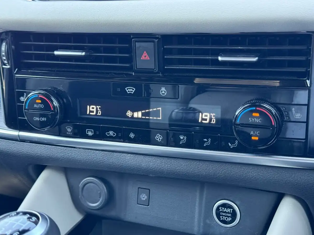 2021-nissan-qashqai-13-dig-t-tekna-140ps-big-47