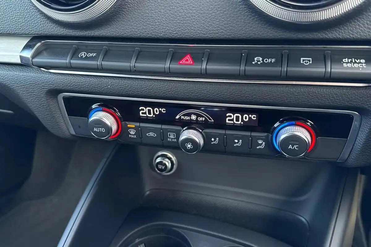 2018-audi-a3-15-tfsi-black-edition-saloon-4d-big-21