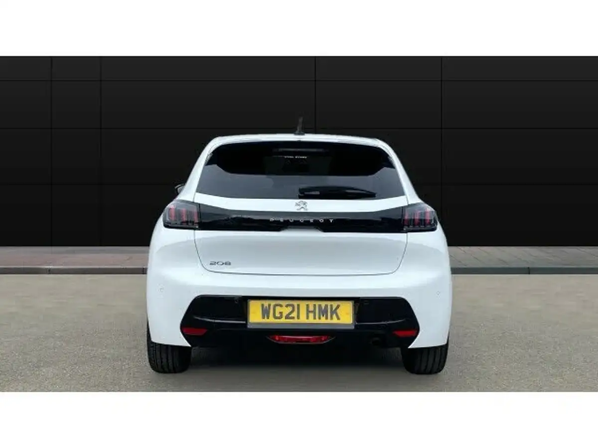 2021-peugeot-208-12-puretech-allure-premium-100bhp-big-5