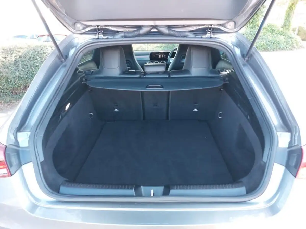 2022-mercedes-benz-cla-13-cla-200-amg-line-premium-shooting-brake-5d-big-7