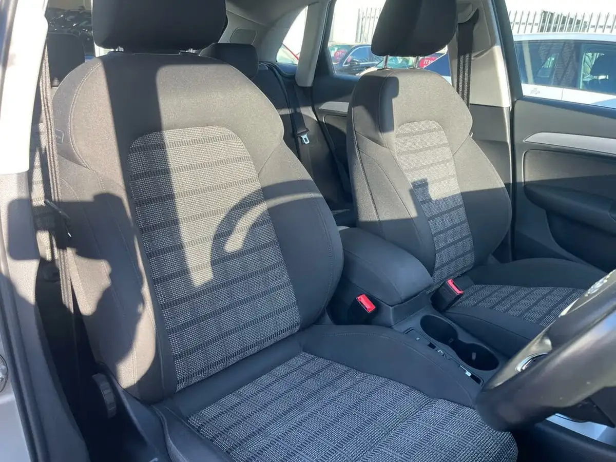 2016-audi-q3-20-tfsi-quattro-se-big-57