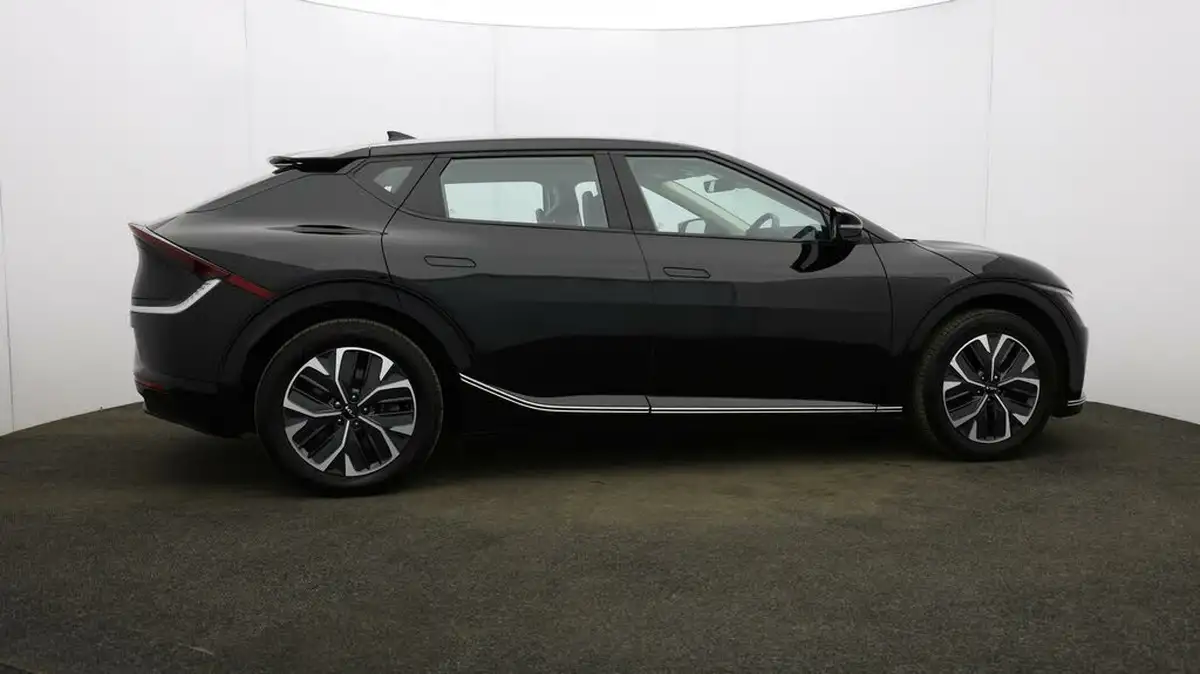 2022-kia-ev6-e-air-big-45