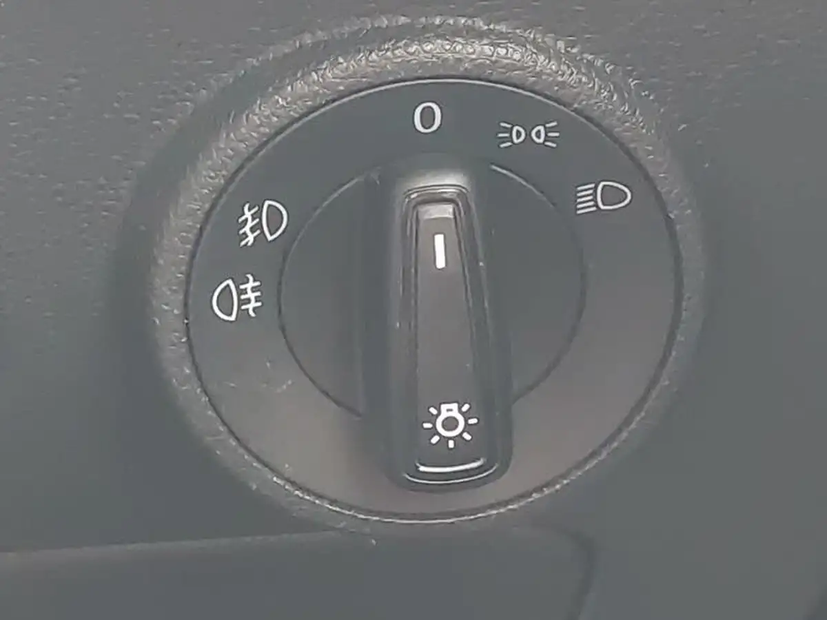 2022-seat-ateca-15-tsi-evo-se-technology-dsg-big-18