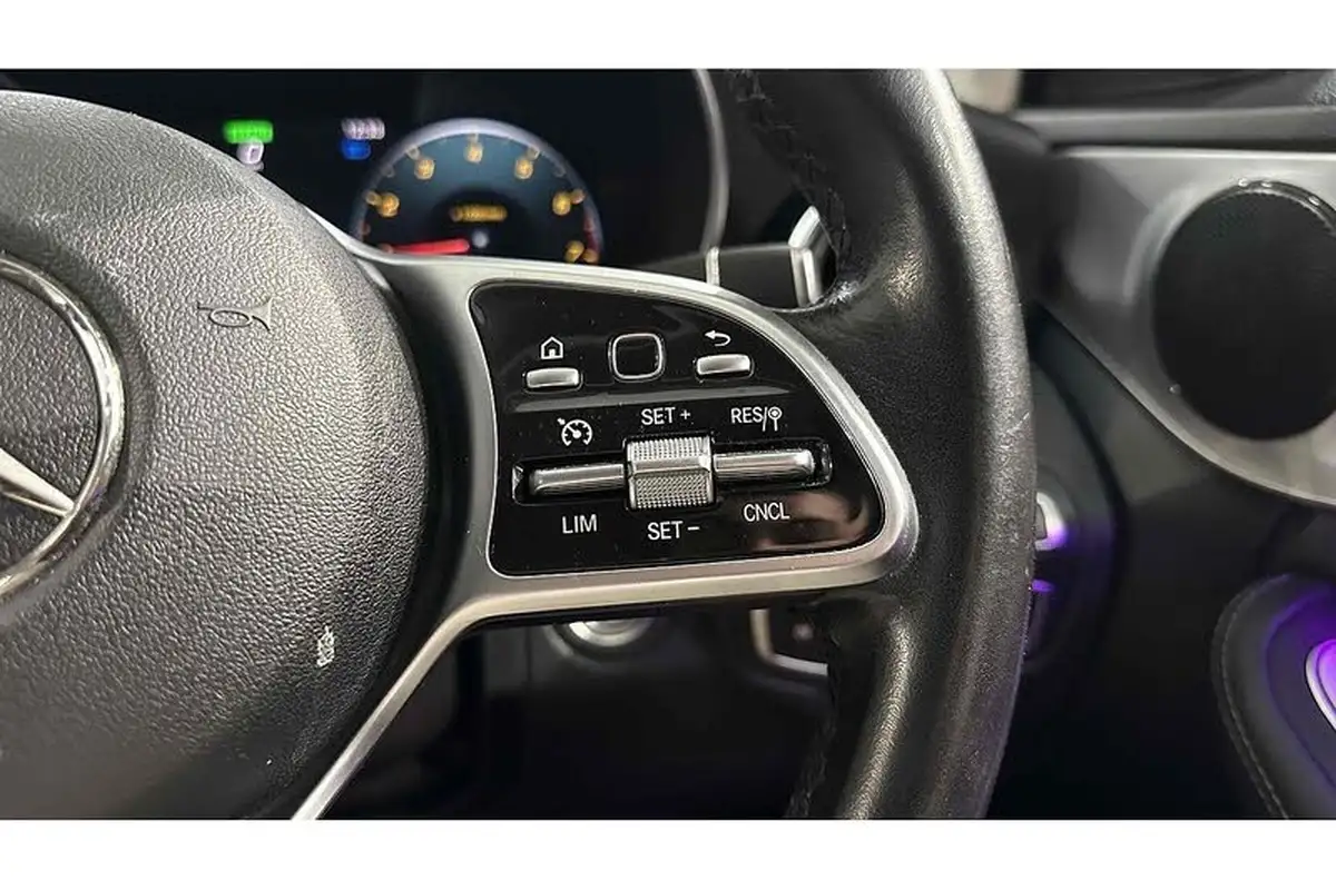 2019-mercedes-benz-c-class-15-c200-sport-premiumss-saloon-4d-big-33