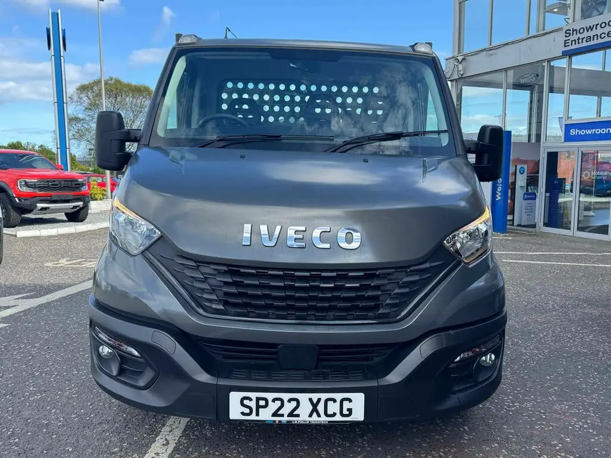 2022-iveco-daily-c-class-23td-35c14-mwb-35c14-3450-chassis-cab-big-13