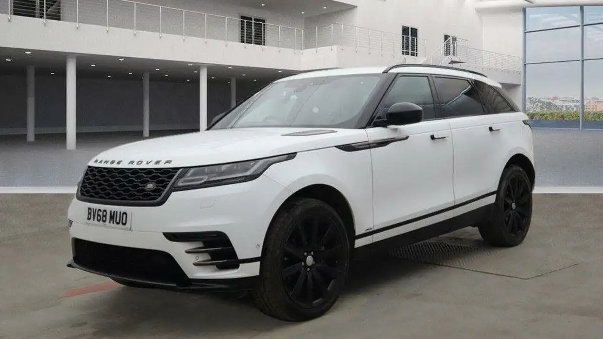 2018-land-rover-range-rover-velar-20-d180-r-dynamic-hse-big-3