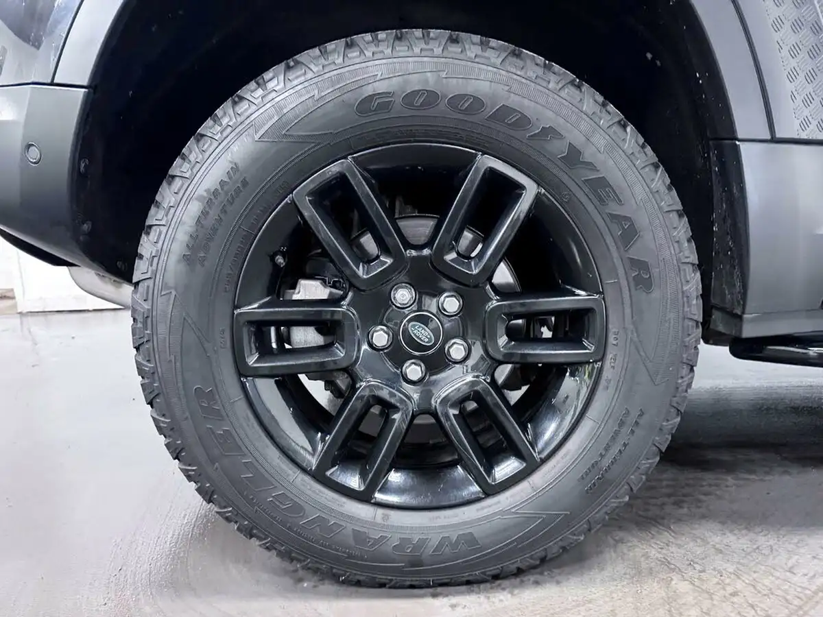 2021-land-rover-90-defender-30-d200-hard-top-standard-90-big-53