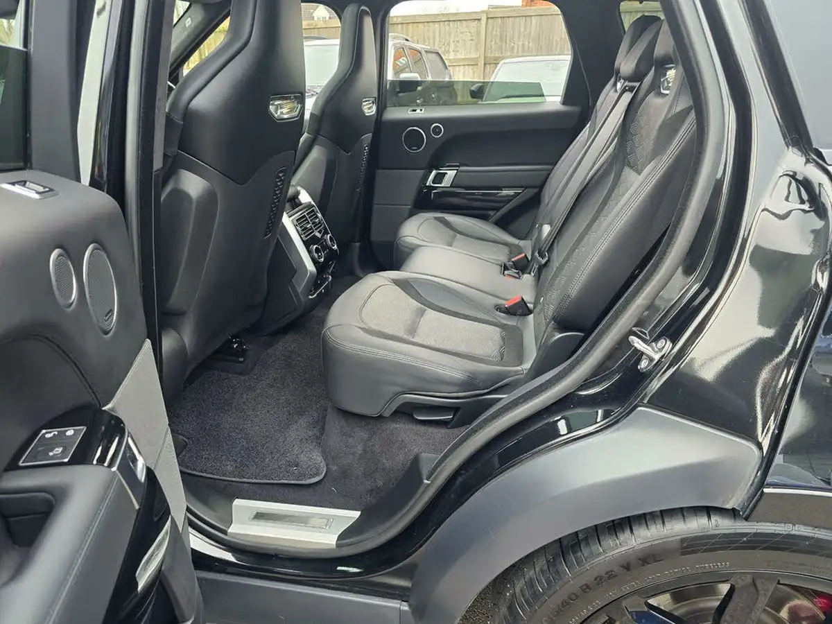 2019-land-rover-range-rover-sport-50v8-sc-svr-big-44