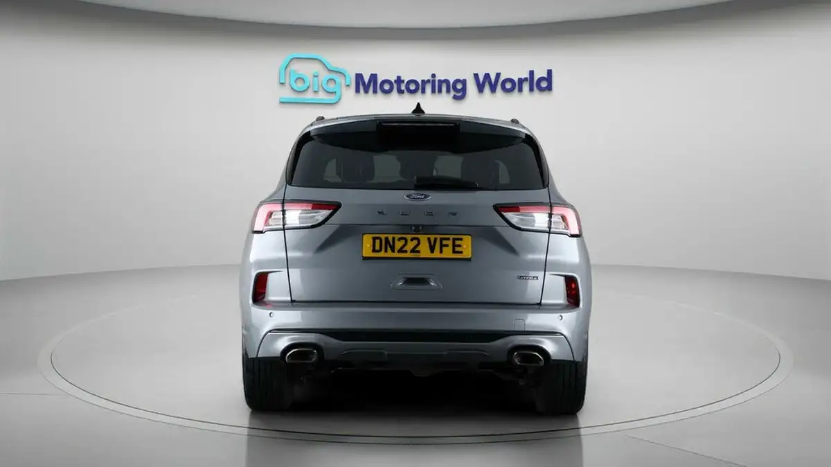 2022-ford-kuga-big-6
