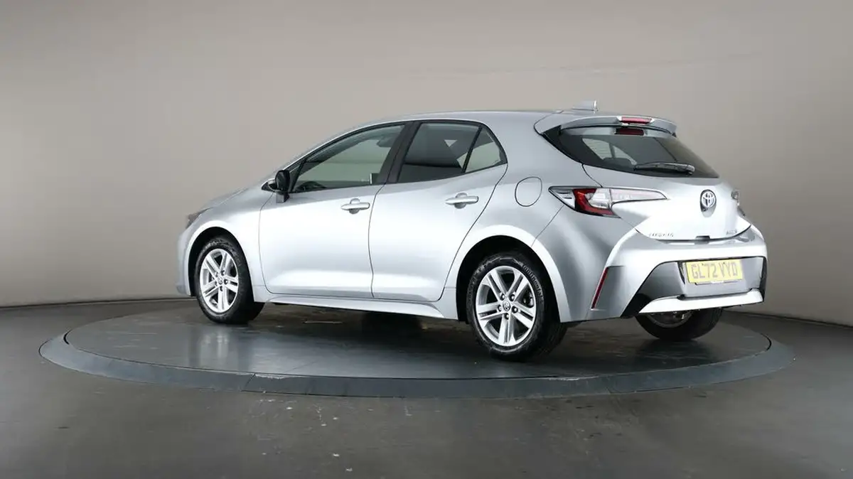 2023-toyota-corolla-18-vvt-i-icon-120bhp-trk-hatchback-5d-big-67