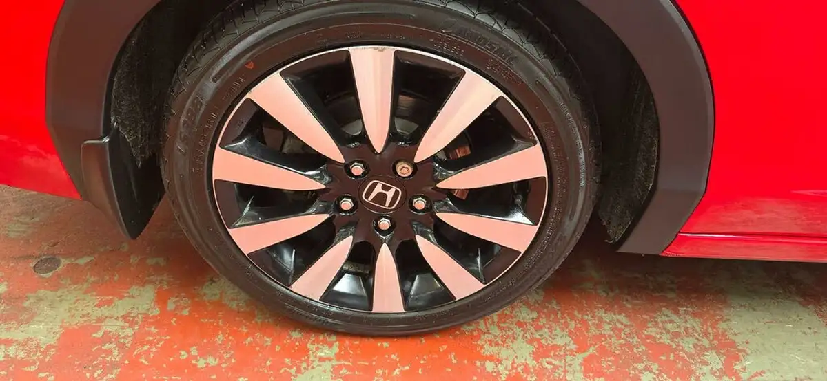2017-honda-civic-18-i-vtec-sr-dasp-ss-tourer-big-28