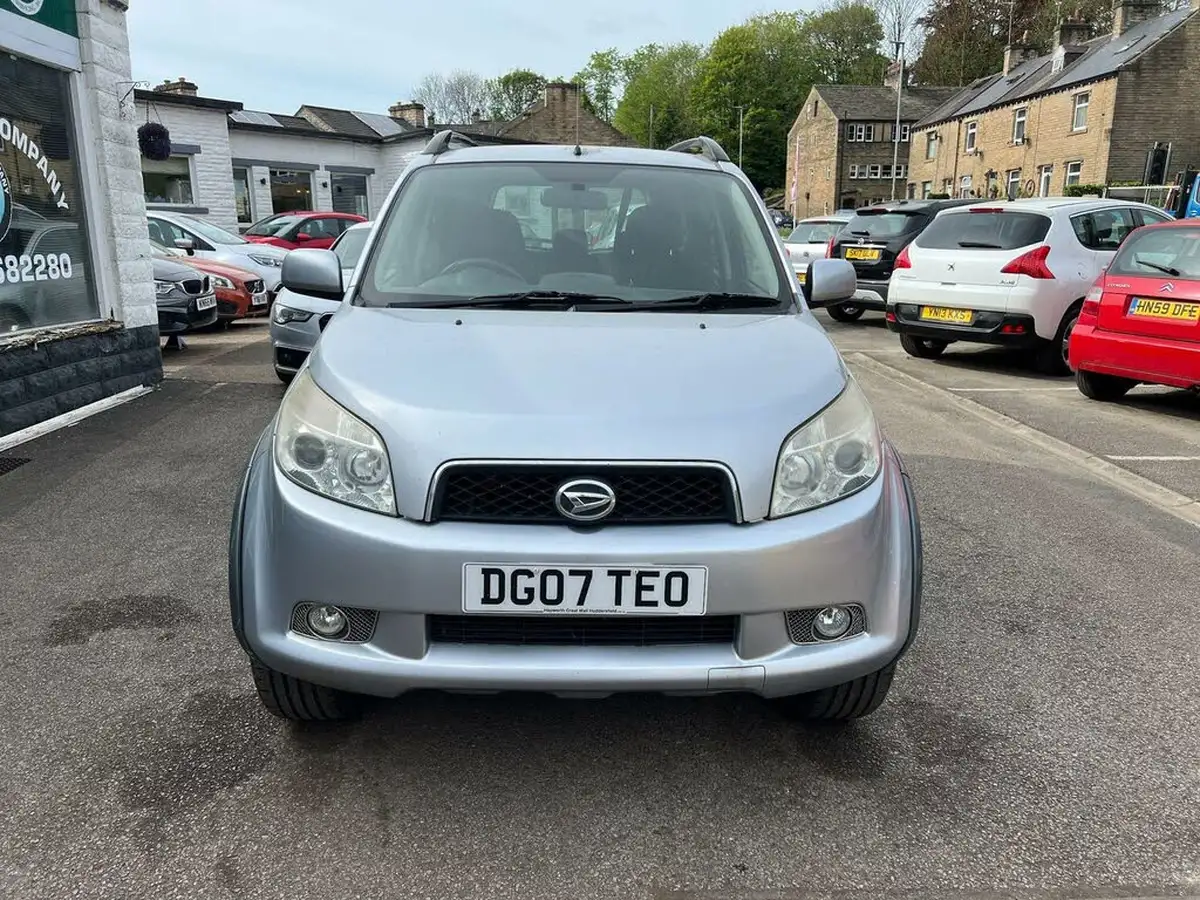 2007-daihatsu-terios-15-sx-big-7