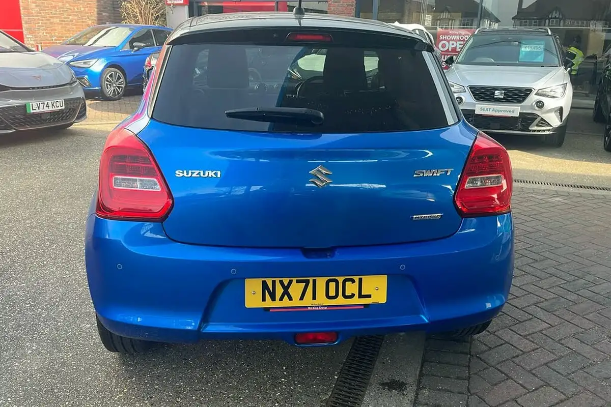 2021-suzuki-swift-12-dualjet-sz5-big-6