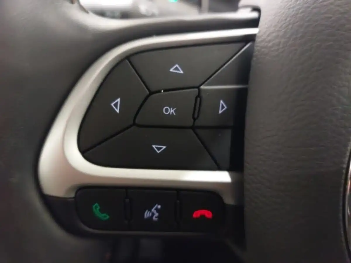 2021-jeep-compass-14-multiair-ii-limited-138bhp-big-15