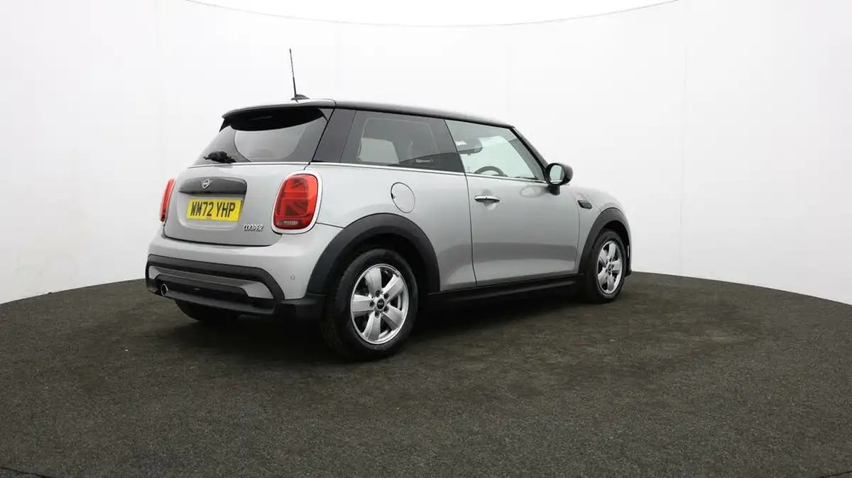 2023-mini-cooper-15-cooper-classic-premium-auto-hatchback-3d-auto-big-74