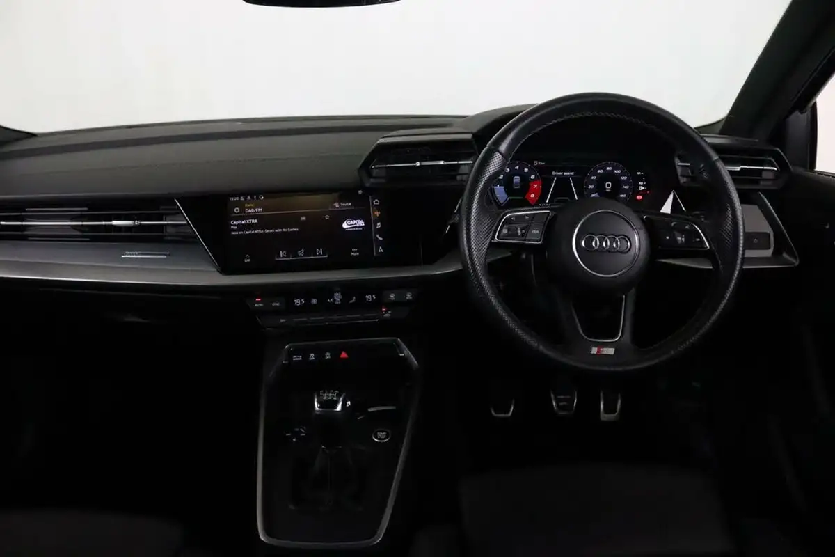 2021-audi-a3-15-35-tfsi-s-line-saloon-4d-big-11