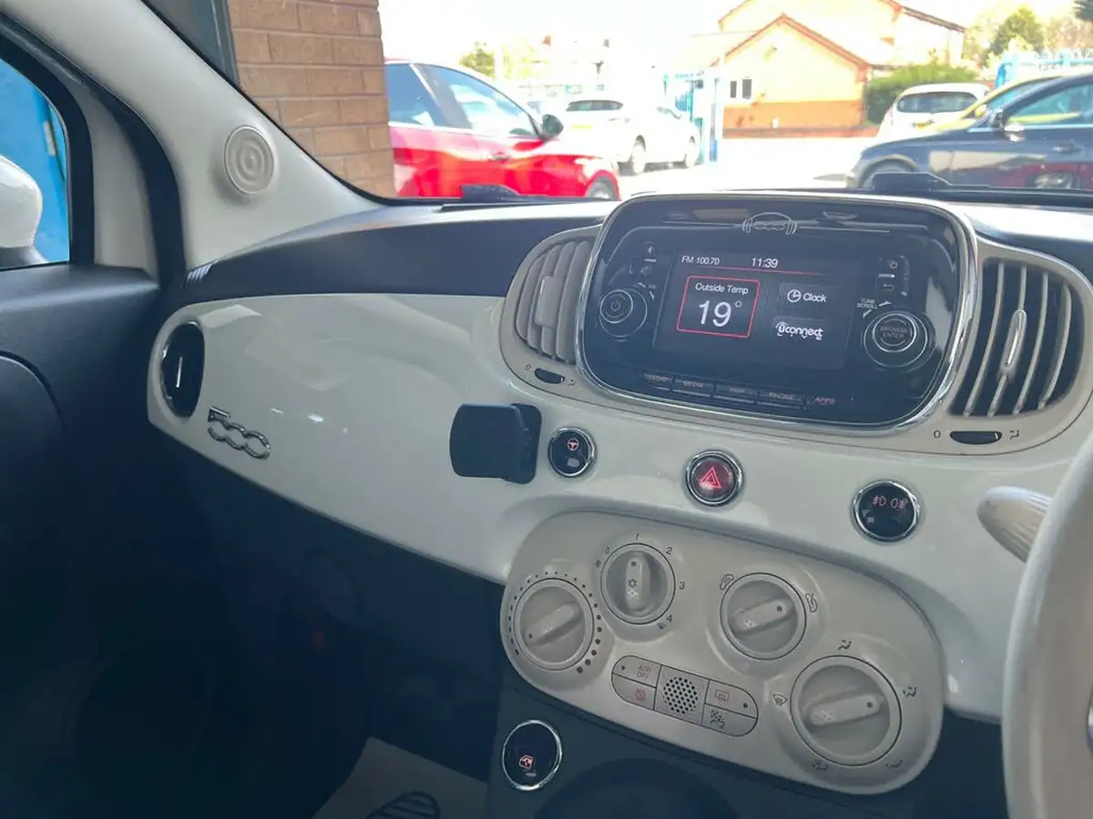 2016-fiat-500-12-lounge-big-29
