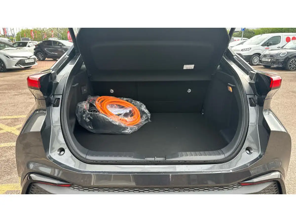 2024-toyota-c-hr-20-vvt-i-excel-220bhp-plug-in-tech-pack-big-13