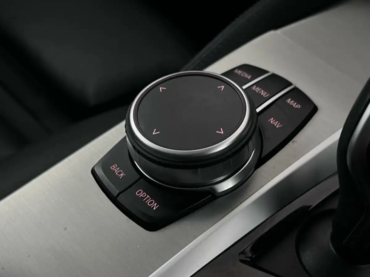 2019-bmw-6-series-20td-620d-m-sport-big-32