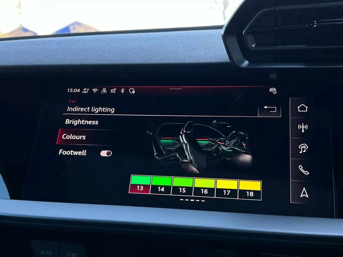 2025-audi-rs3-big-40