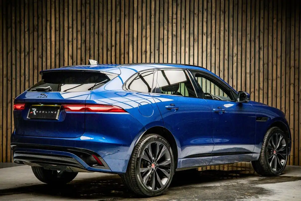 2021-jaguar-f-pace-20-d200-r-dynamic-hse-mhev-big-3