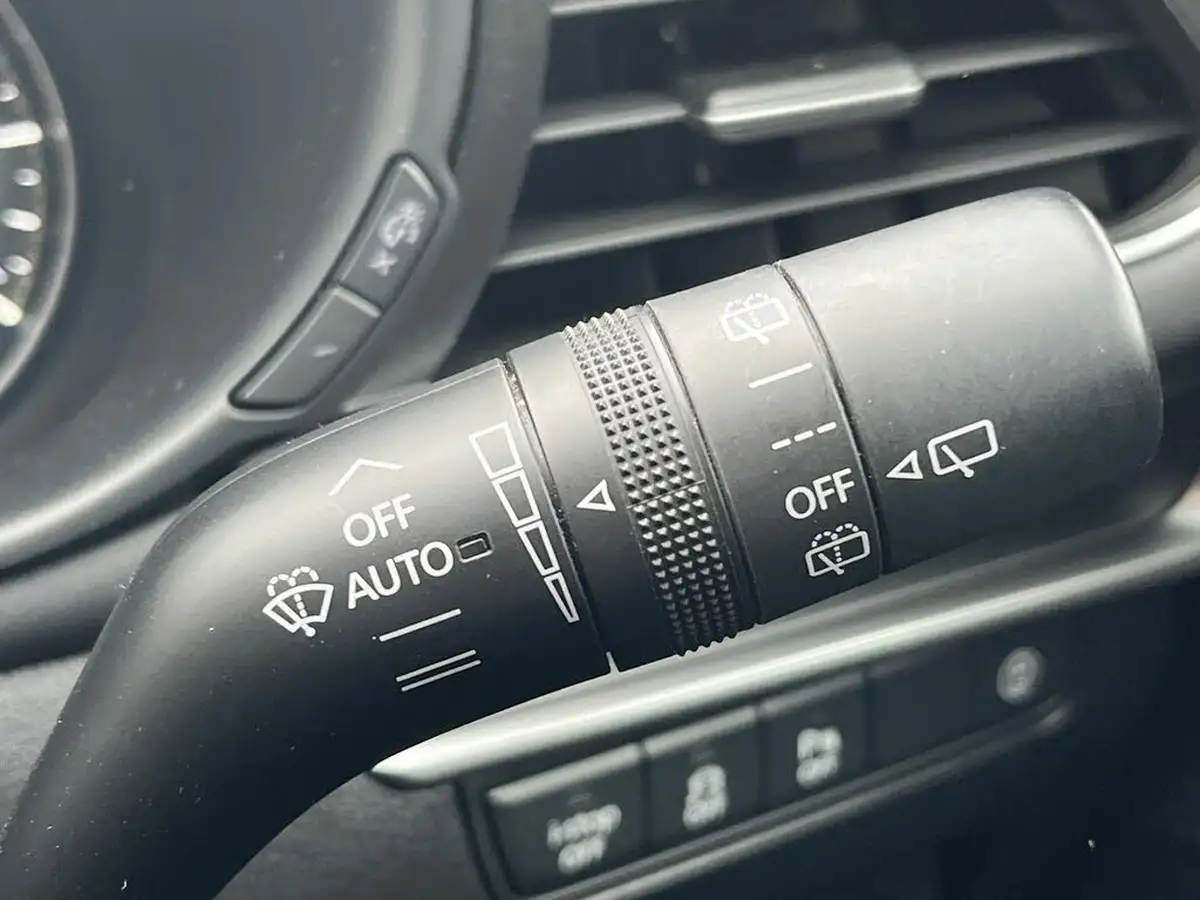 2020-mazda-mazda3-20-sport-hatchback-5d-big-23