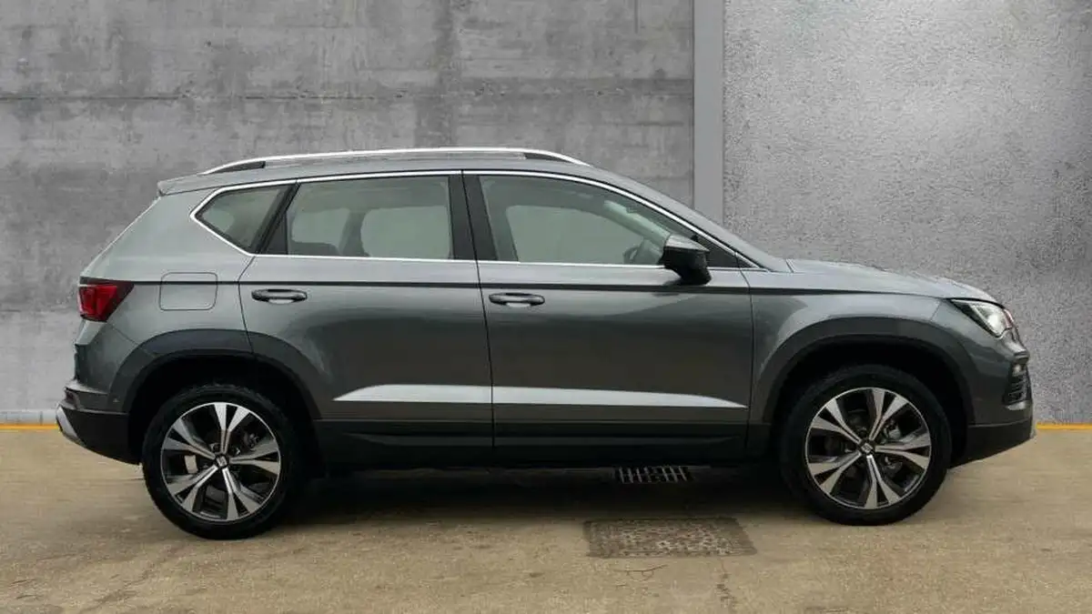 2024-seat-ateca-15-ecotsi-se-technology-dsg-big-3