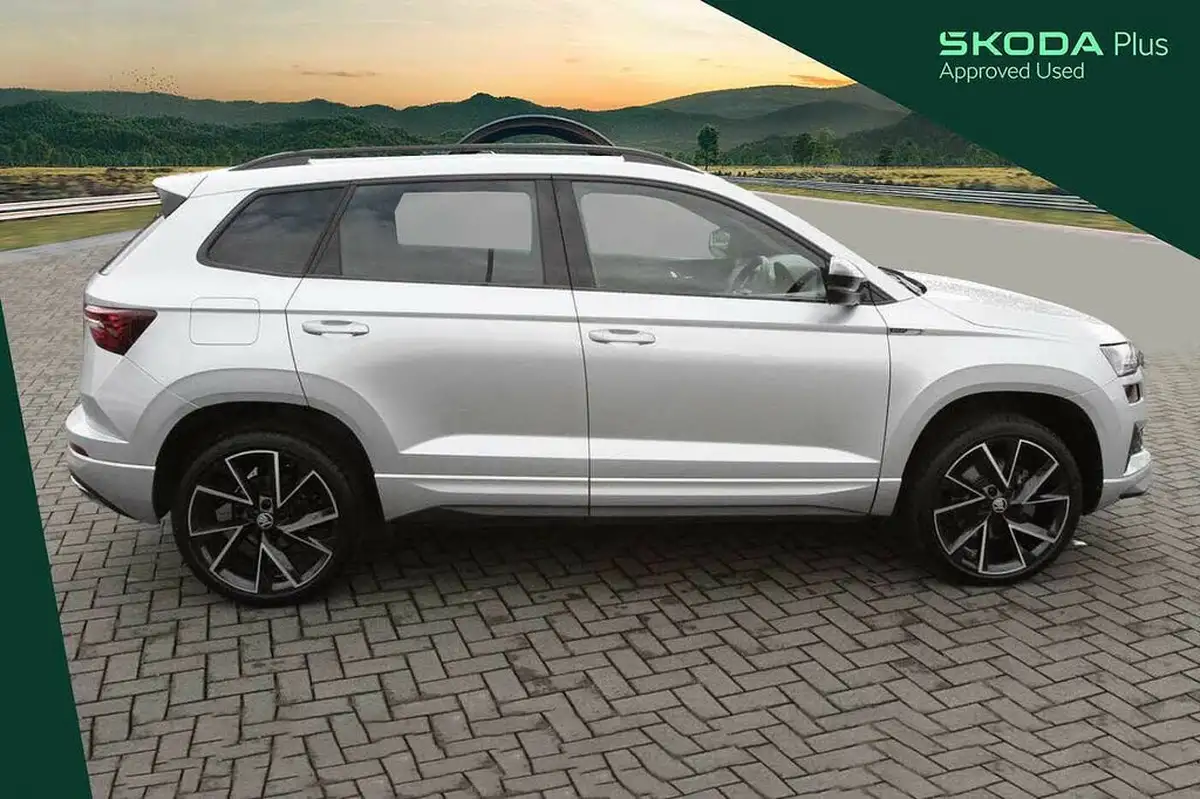 2023-skoda-karoq-15-tsi-sportline-big-3