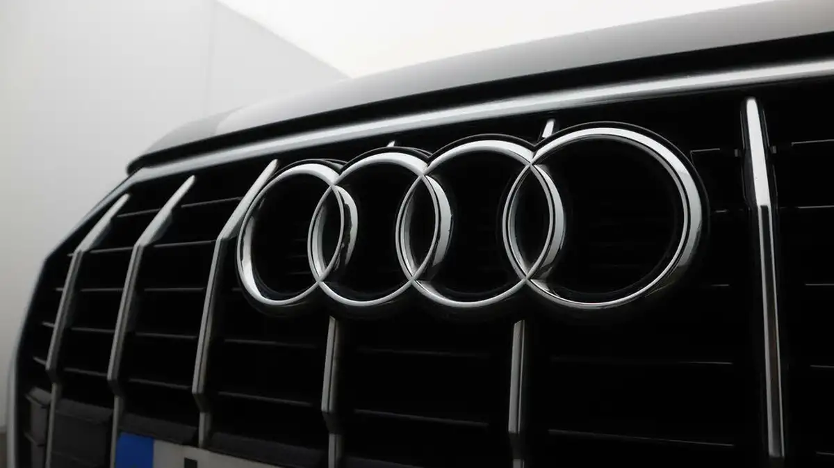 2019-audi-q3-15-35-tfsi-sport-cod-ss-station-wagon-1495cc-s-tronic-big-19