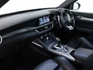 2022-alfa-romeo-stelvio-20-veloce-small-34