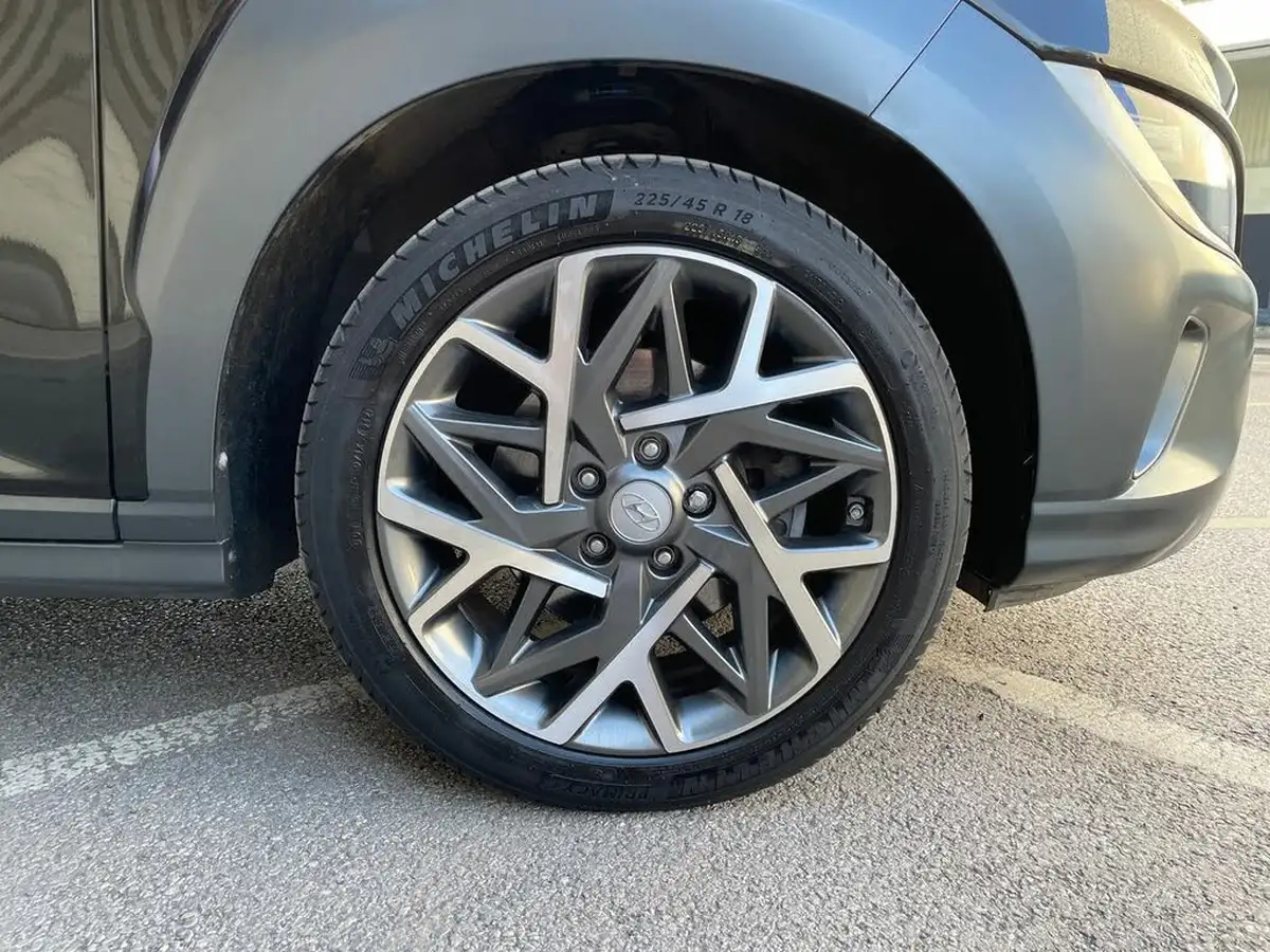 2022-hyundai-kona-16-gdi-premium-big-14