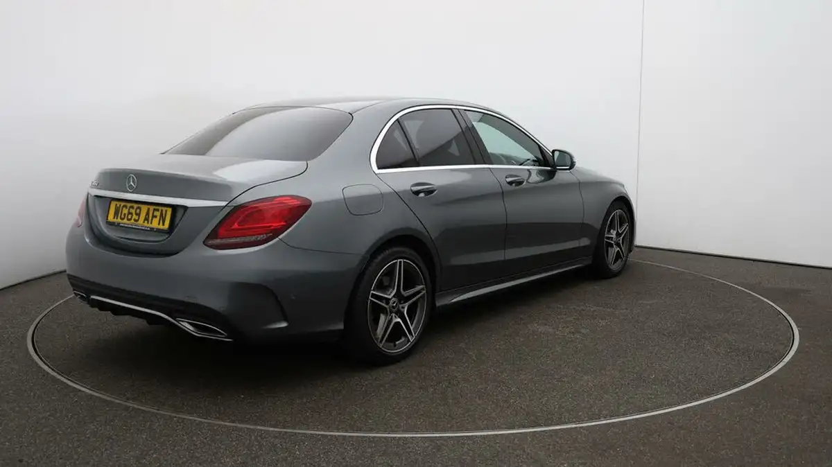 2019-mercedes-benz-c-class-20d-c300d-amg-line-245ps-ss-saloon-4d-big-45