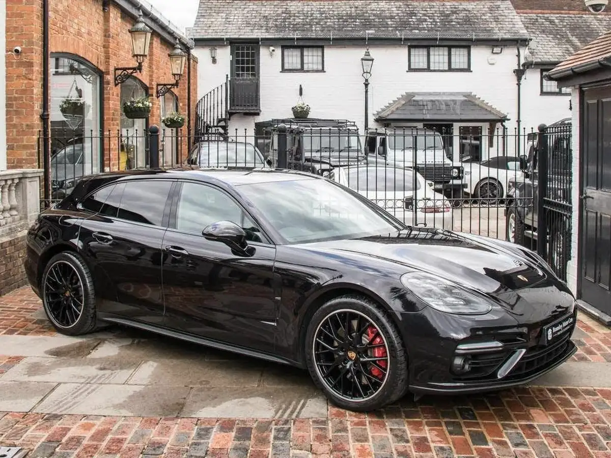 2020-porsche-panamera-40-v8-turbo-sport-turismo-big-0