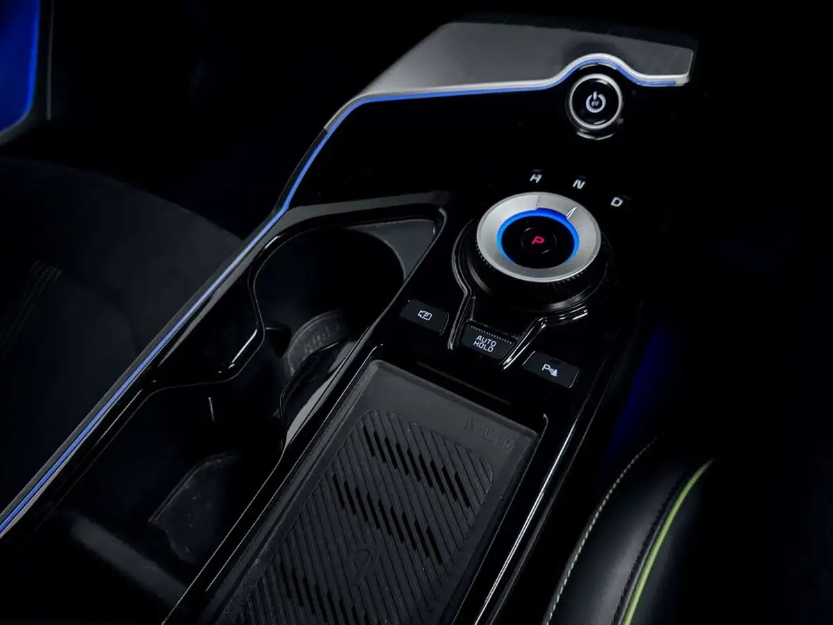 2023-kia-ev6-e-gt-big-32