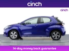 2024-toyota-yaris-15-vvt-i-icon-small-3