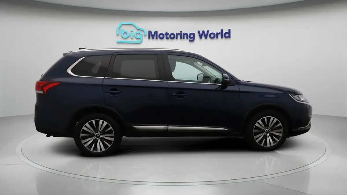 2020-mitsubishi-outlander-20-exceed-big-8