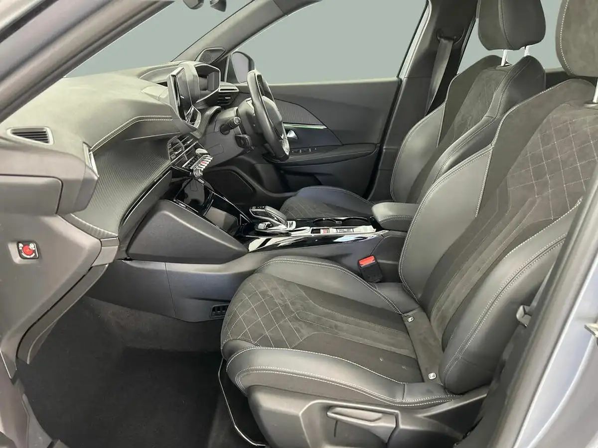 2022-peugeot-2008-suv-e-gt-premium-big-25