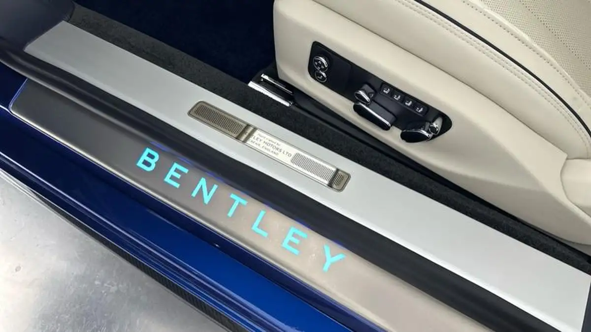 2021-bentley-continental-40-gt-v8-coupe-big-33