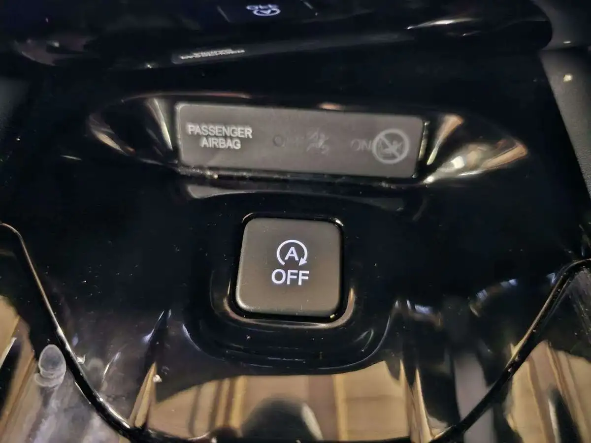 2016-honda-hr-v-16-i-dtec-se-navi-big-34