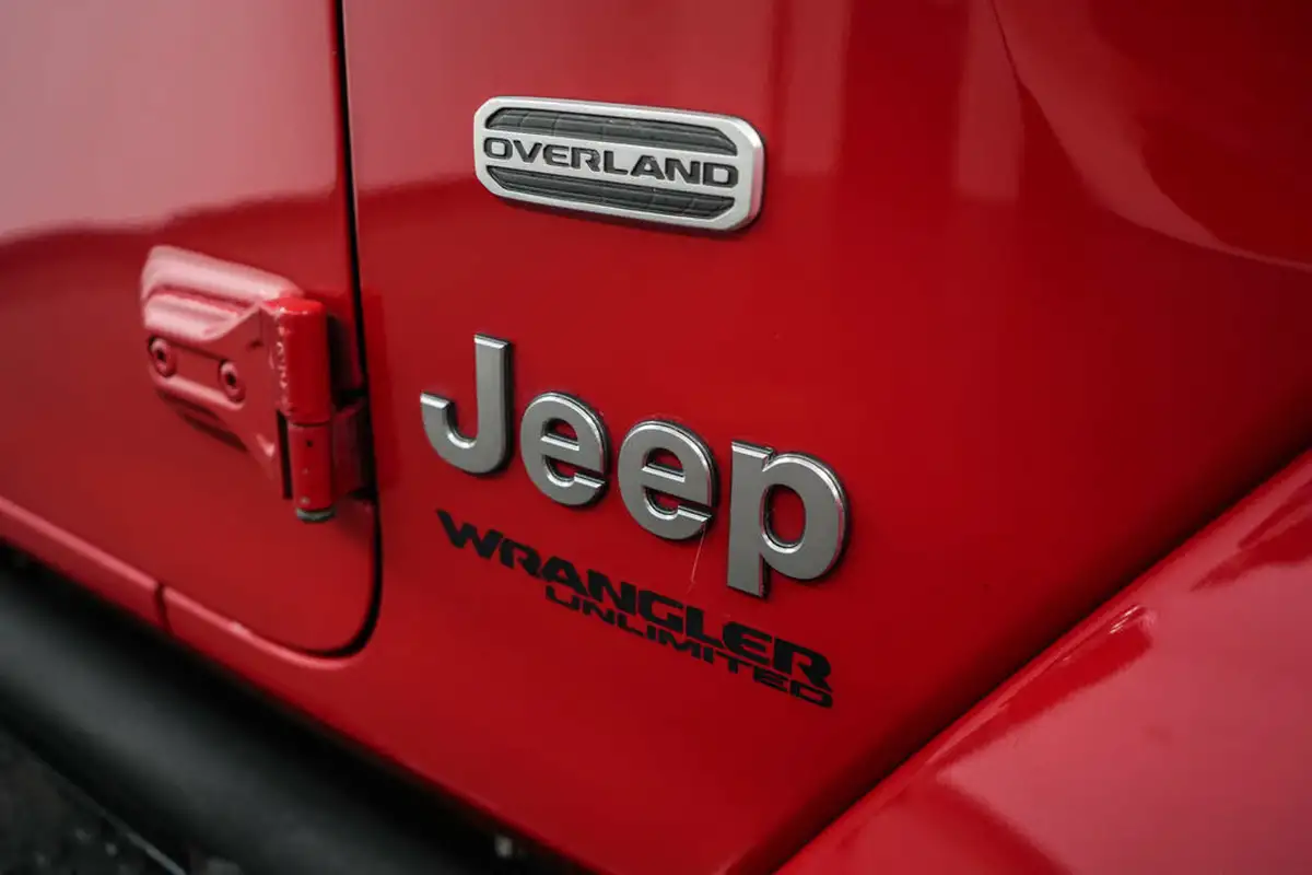 2019-jeep-wrangler-20-gme-overland-hard-5d-big-9