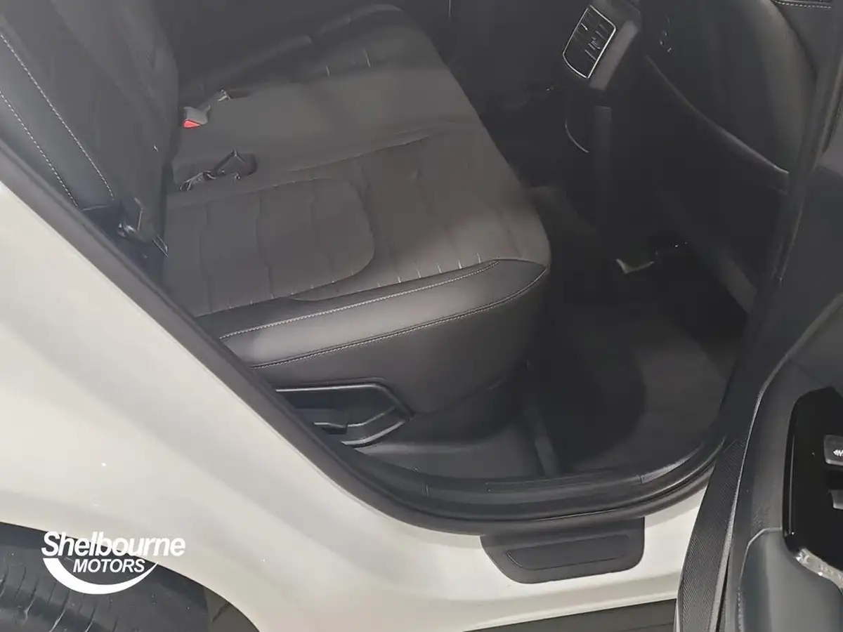 2024-kia-sportage-16-t-gdi-3-226bhp-hev-auto-big-34