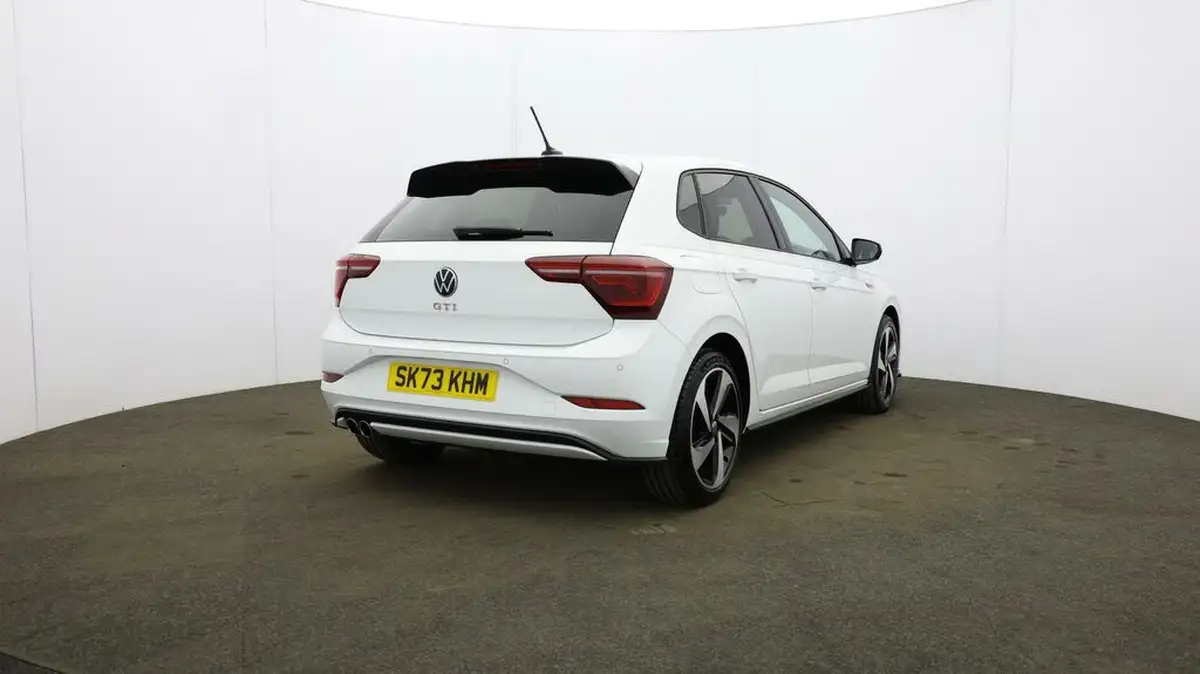 2023-volkswagen-polo-big-58