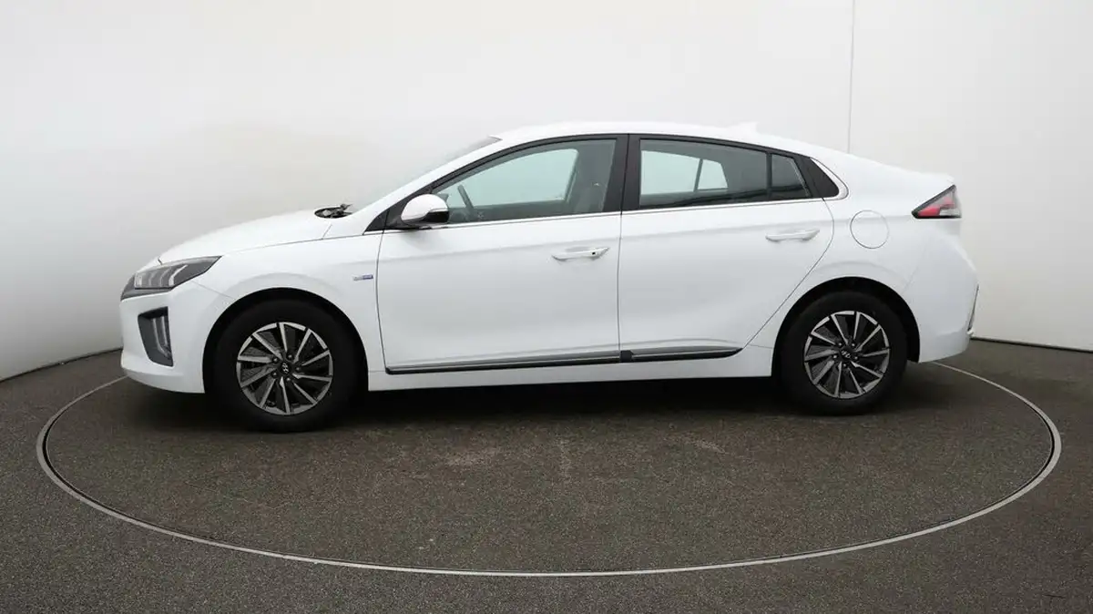 2021-hyundai-ioniq-e-premium-electric-100kw-big-65