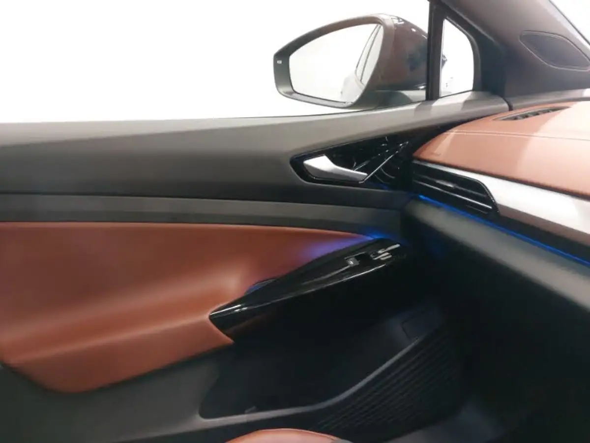 2022-volkswagen-id4-e-life-148ps-52kwh-pure-performance-big-15