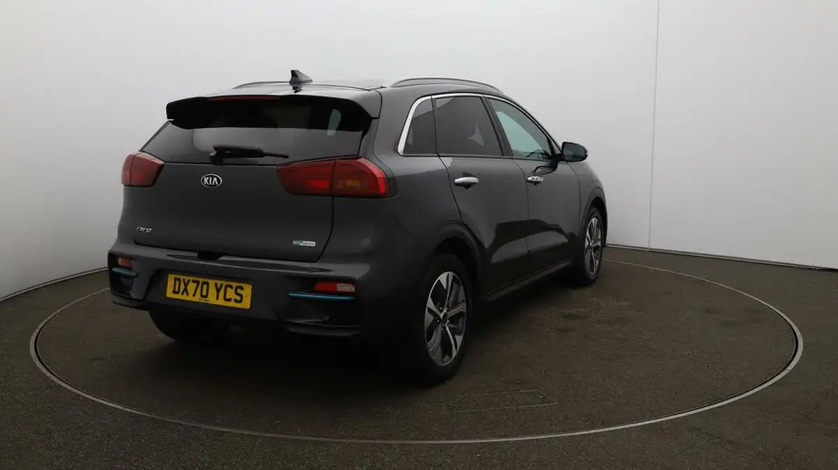 2021-kia-e-niro-ev-3-big-53
