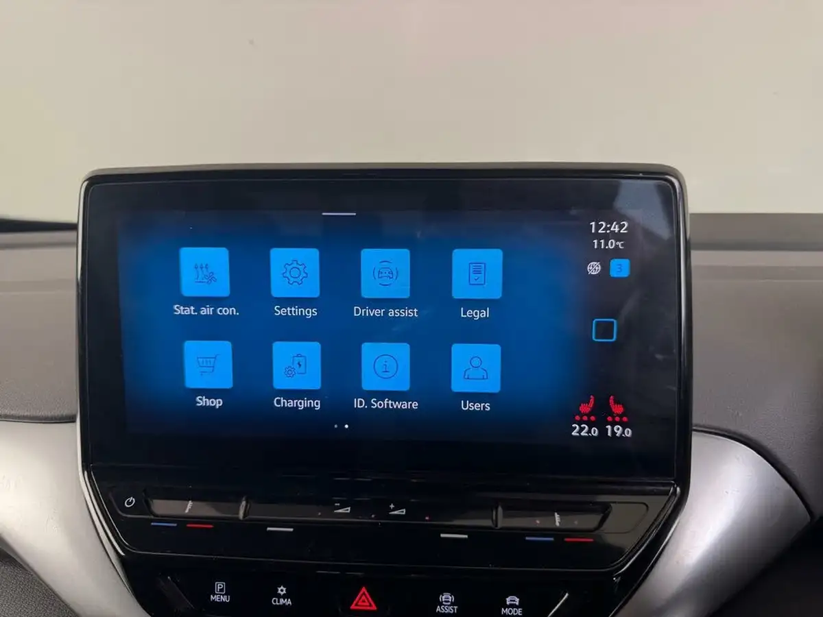 2021-volkswagen-id4-e-first-edition-big-42