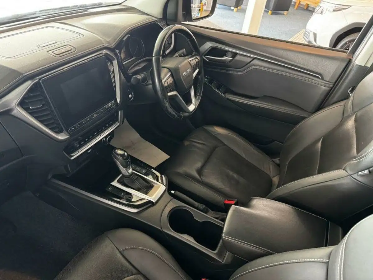 2021-isuzu-d-max-19td-dl40-auto-big-5