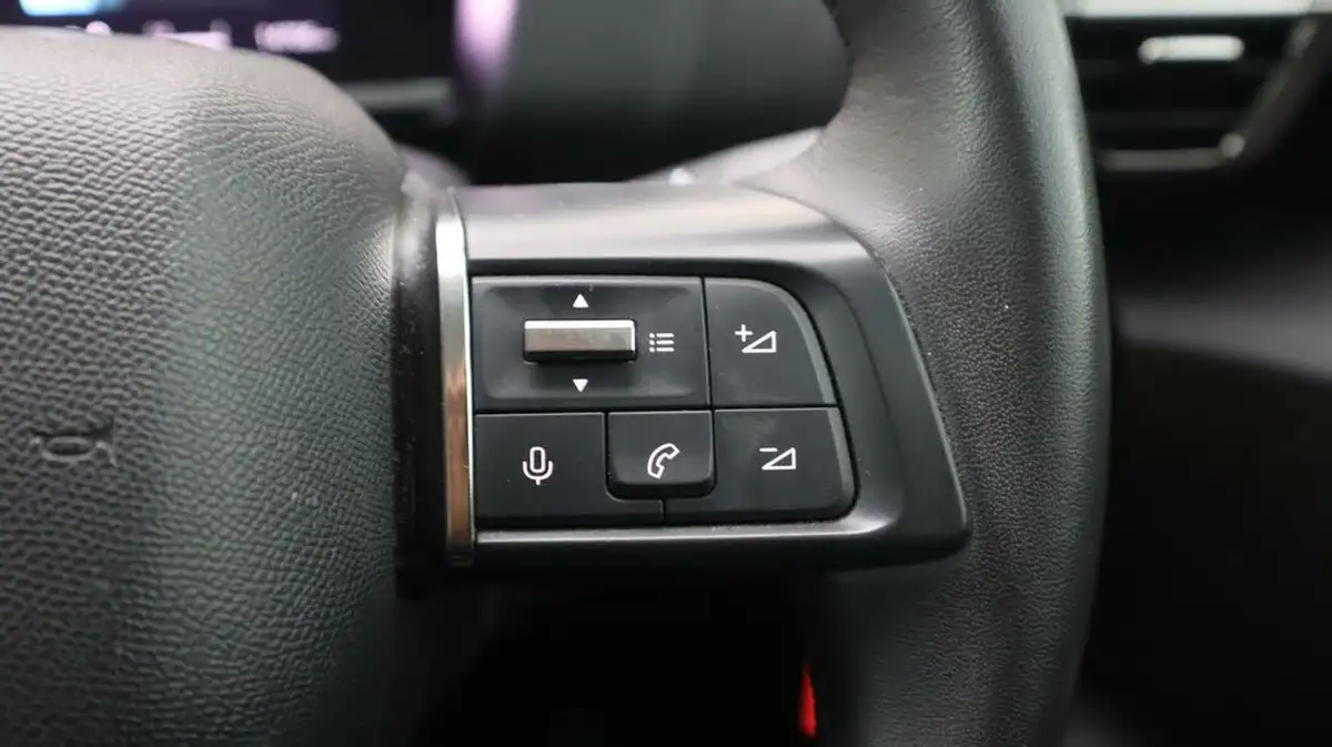 2022-citroen-c4-12-puretech-sense-plus-big-24