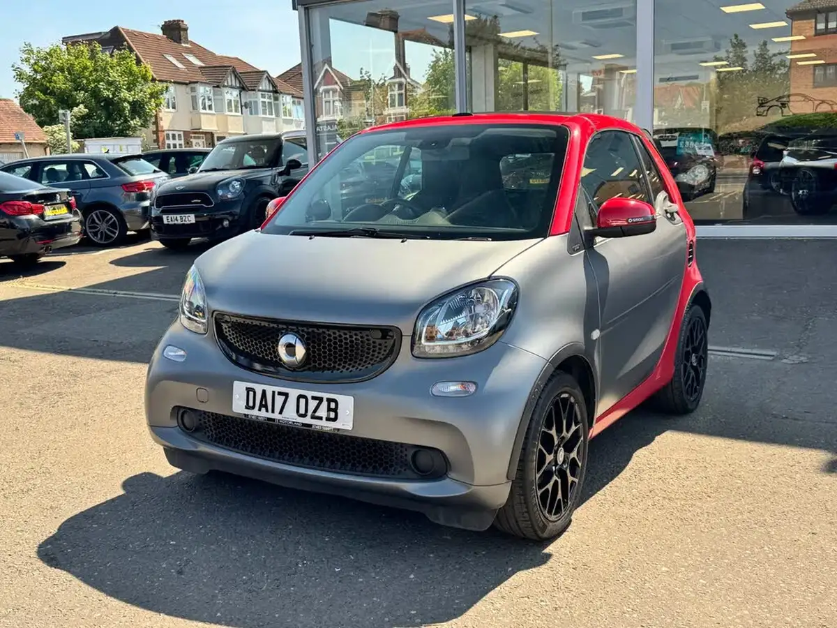 2017-smart-fortwo-10-prime-sport-71bhp-premiumss-cabriolet-twinamic-big-4